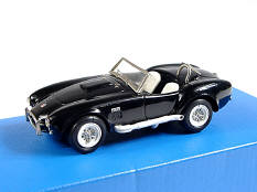 ZAUGG MODELS (SUISSE) (1)