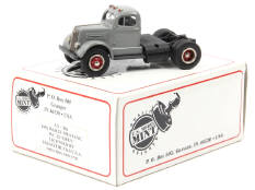 US. MODEL MINT (USA) (1)