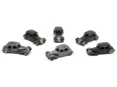 DINKY TOYS (FRANCE) (2)