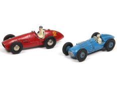 DINKY TOYS (FRANCE) (2)