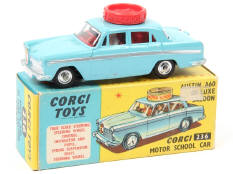 CORGI TOYS (GB) (1)