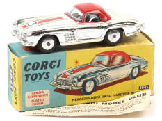 CORGI TOYS (GB) (1)