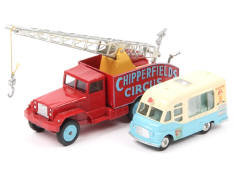 CORGI TOYS (GB) (2)