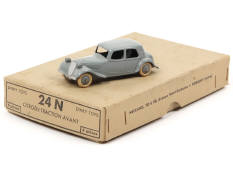DINKY TOYS (FRANCE) (2)