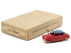 DINKY TOYS (FRANCE) (2)