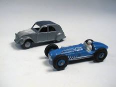 DINKY TOYS (FRANCE) (2)