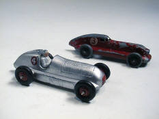 DINKY TOYS (FRANCE) (2)