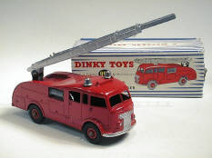 DINKY TOYS GB (1)