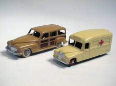DINKY TOYS (GB) (2)