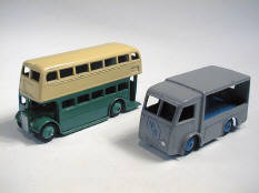 DINKY TOYS (GB) (2)