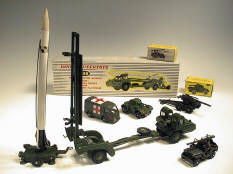 DINKY TOYS  DIVERS (5)