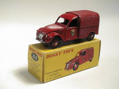DINKY TOYS FRANCE (1)