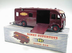 DINKY TOYS GB (1)