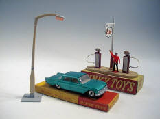 DINKY TOYS (GB) (3)