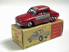 DINKY TOYS GB (1)