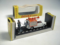 DINKY TOYS GB (1)