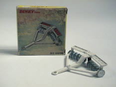 DINKY TOYS GB (1)