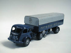 C.I.J. (FRANCE) (1)