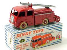DINKY TOYS FRANCE (1)