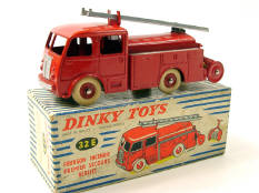 DINKY TOYS FRANCE (1)