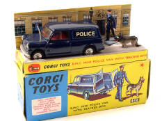 CORGI TOYS (GB) (1)