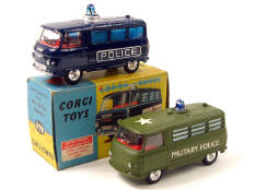 CORGI TOYS (GB) (2)