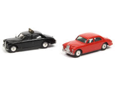 CORGI TOYS (GB) (2)