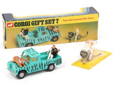 CORGI TOYS (GB) (1)