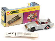 CORGI TOYS (GB) (1)