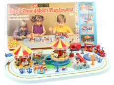 CORGI TOYS (GB) (1)