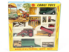 CORGI TOYS (GB) (1)