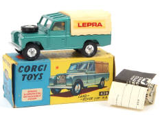 CORGI TOYS (GB) (1)