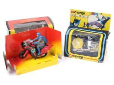 CORGI TOYS (GB) (2)