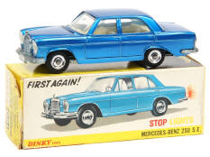 DINKY TOYS (GB) (1)