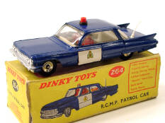 DINKY TOYS GB (1)