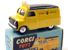 CORGI TOYS (GB) (1)