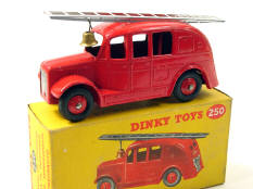 DINKY TOYS GB (1)