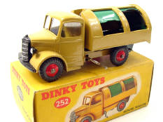 DINKY TOYS GB (1)