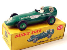 DINKY TOYS GB (1)