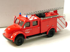 PARADE (FRANCE) (1)