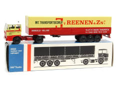 LION-CAR (PAYS-BAS) (1)