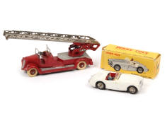 DINKY TOYS (FRANCE) (2)