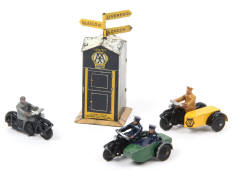 DINKY TOYS (GB) (4)
