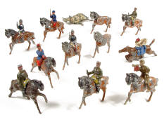 FIGURINES DIVERS (1)