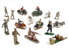 FIGURINES DIVERS (1)