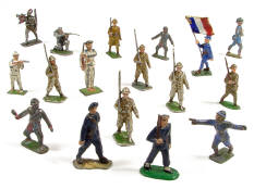 FIGURINES DIVERS (1)