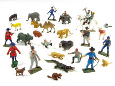 FIGURINES DIVERS (1)