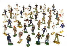 FIGURINES DIVERS (1)