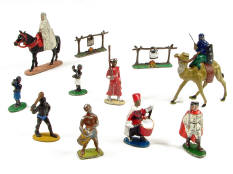 FIGURINES DIVERS (1)