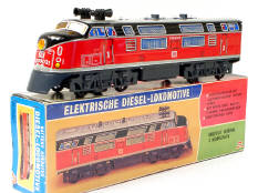 MODERN TOYS (JAPAN) (1)